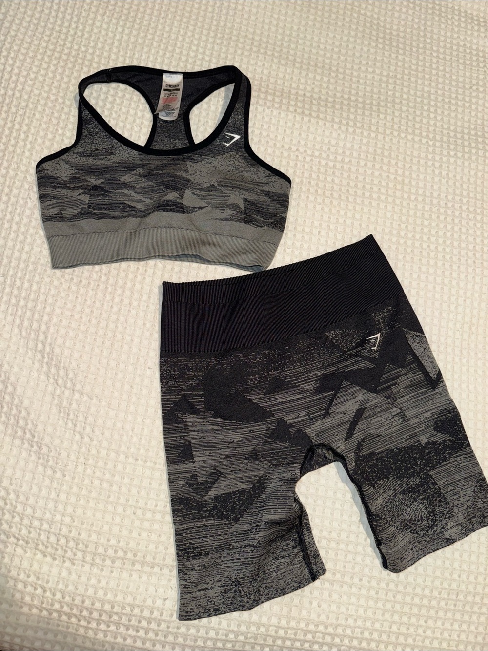 2/$30 - Gymshark Seamless Black & Gray Sports Bra and Bike Shorts Set